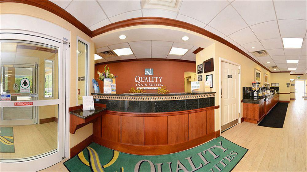 אשוויל Quality Inn & Suites Biltmore East מראה חיצוני תמונה